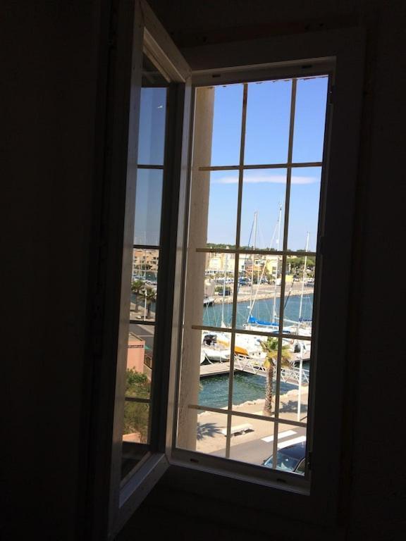 Gruissan Appartement Calme, Vue Sur Port De Plaisance -Clim, Empl.Parking Esterno foto