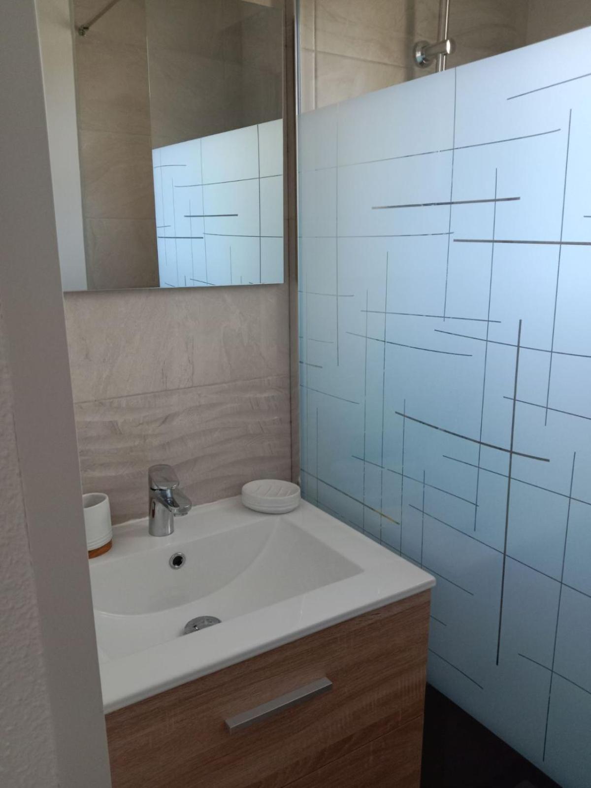 Gruissan Appartement Calme, Vue Sur Port De Plaisance -Clim, Empl.Parking Esterno foto